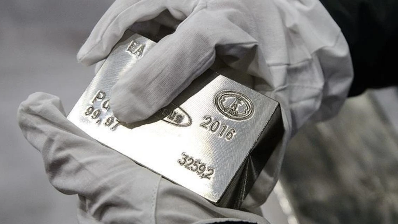 Gümüş için 81 dolar tahmini